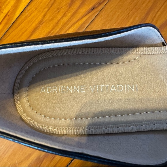 Adrienne Vittadini Slide On Casual Show- 10M- Like New - Picture 7 of 8